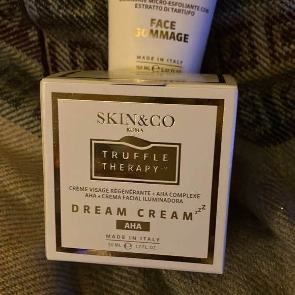 Skin & company ROMA gift package - Picture 3 of 4